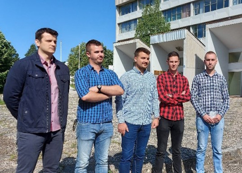 studenti-stipendije-uis